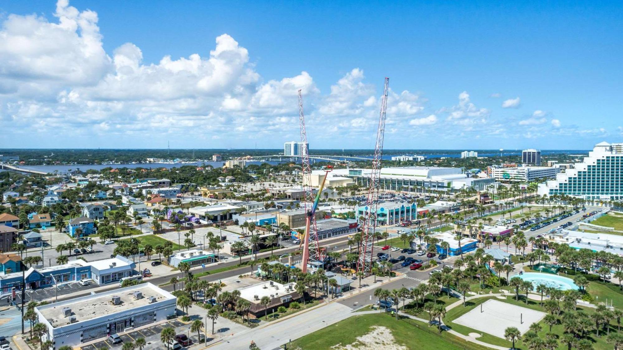 Comfort & Daytona Oceanfront Hotel 3*