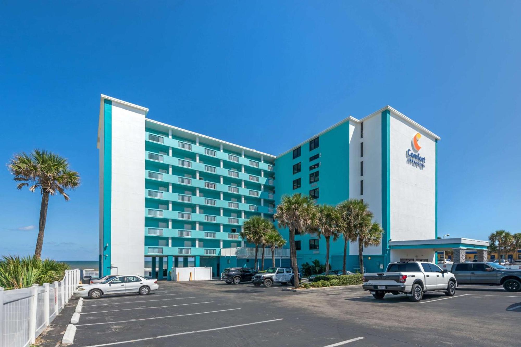 Hotel Comfort & Daytona Oceanfront 3*