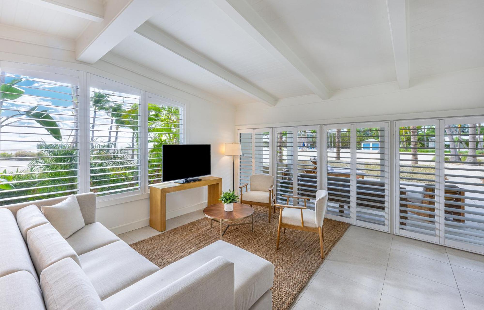 Islander Resort 4*