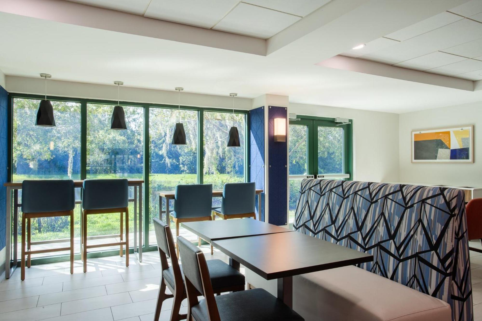 Express & East-lakewood Ranch By Ihg Bradenton