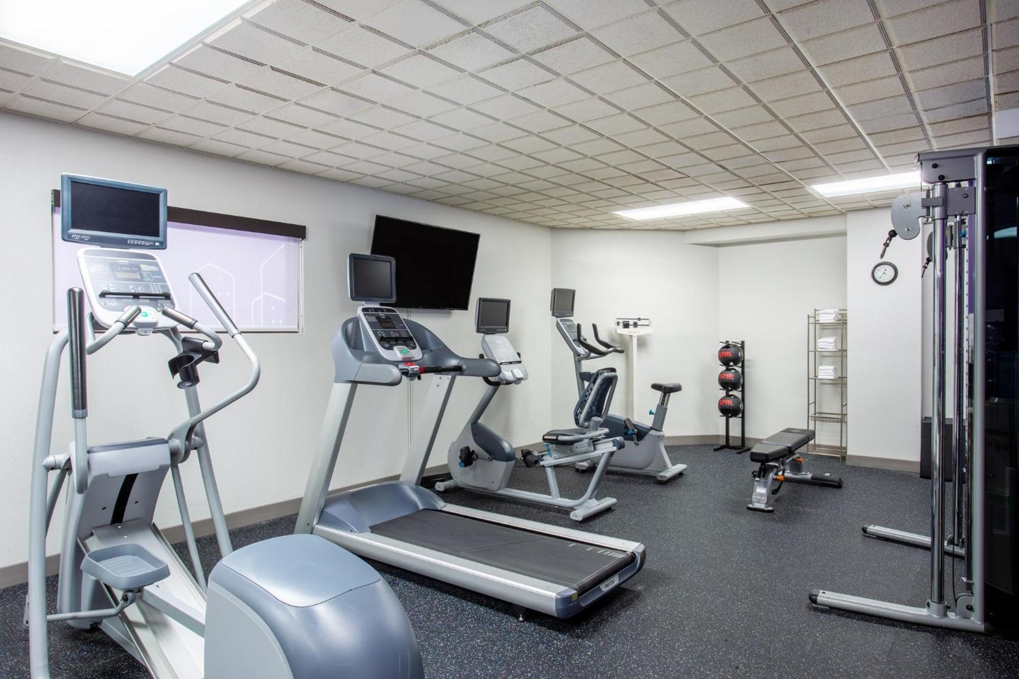 Hotel Express & East-lakewood Ranch By Ihg 2*
