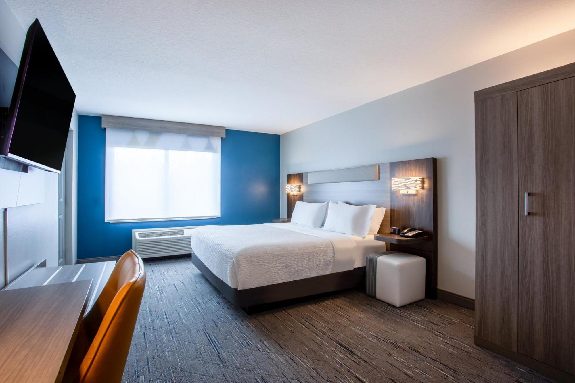 Hotel Express & East-lakewood Ranch By Ihg
