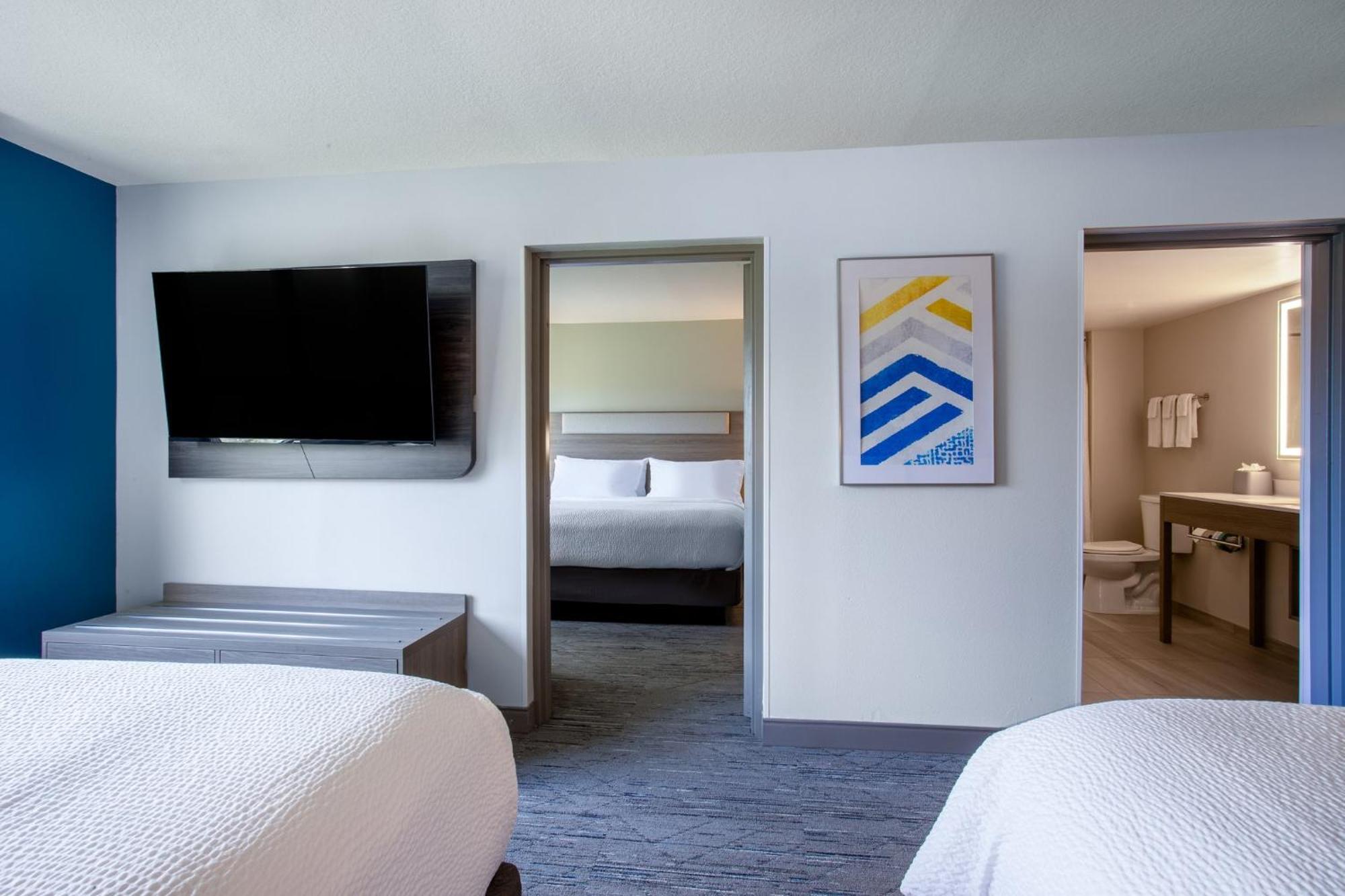Express & East-lakewood Ranch By Ihg 2*
