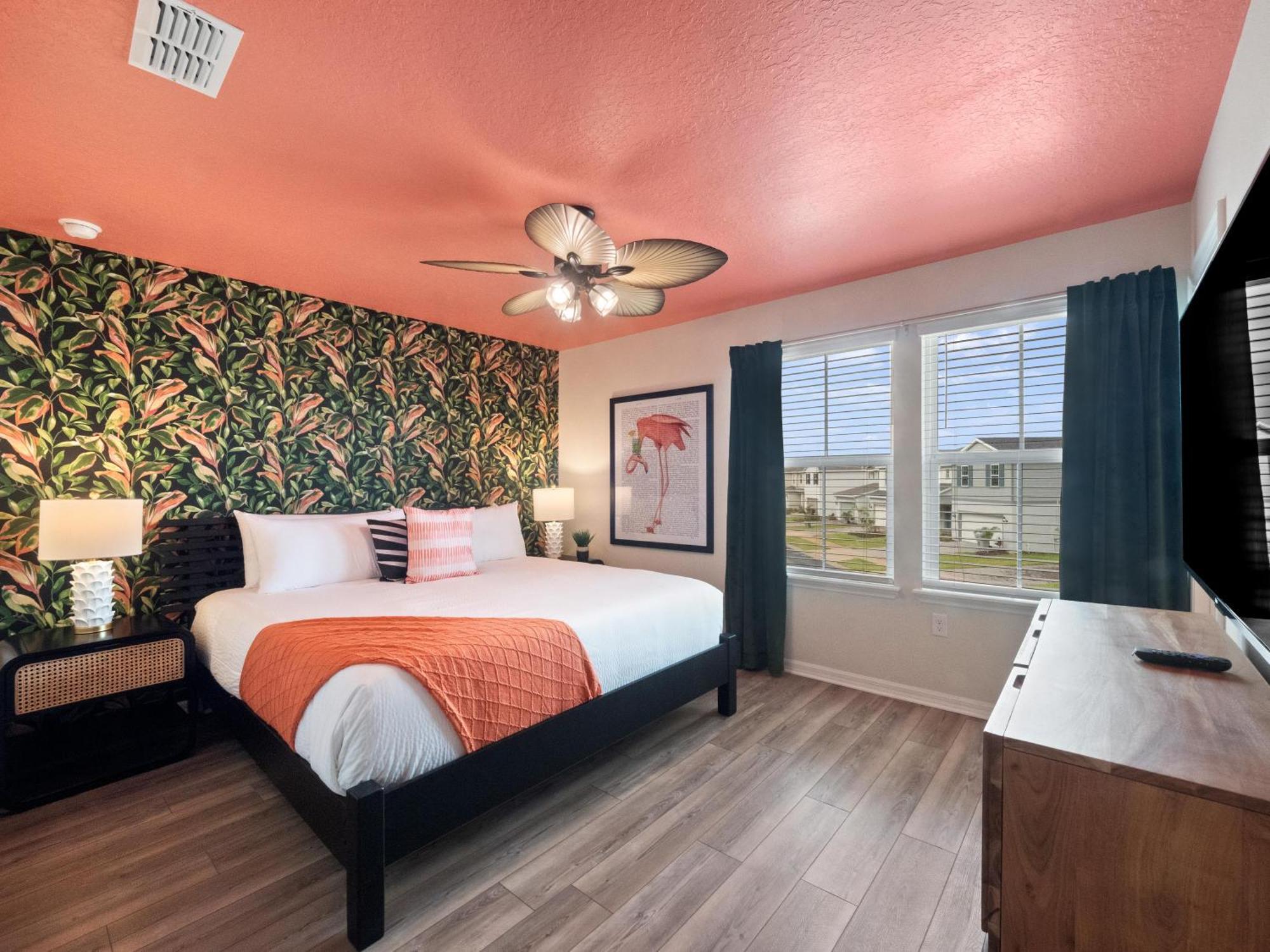 Holiday home Free Promo 7 Bedroom In New Windsor Cay *