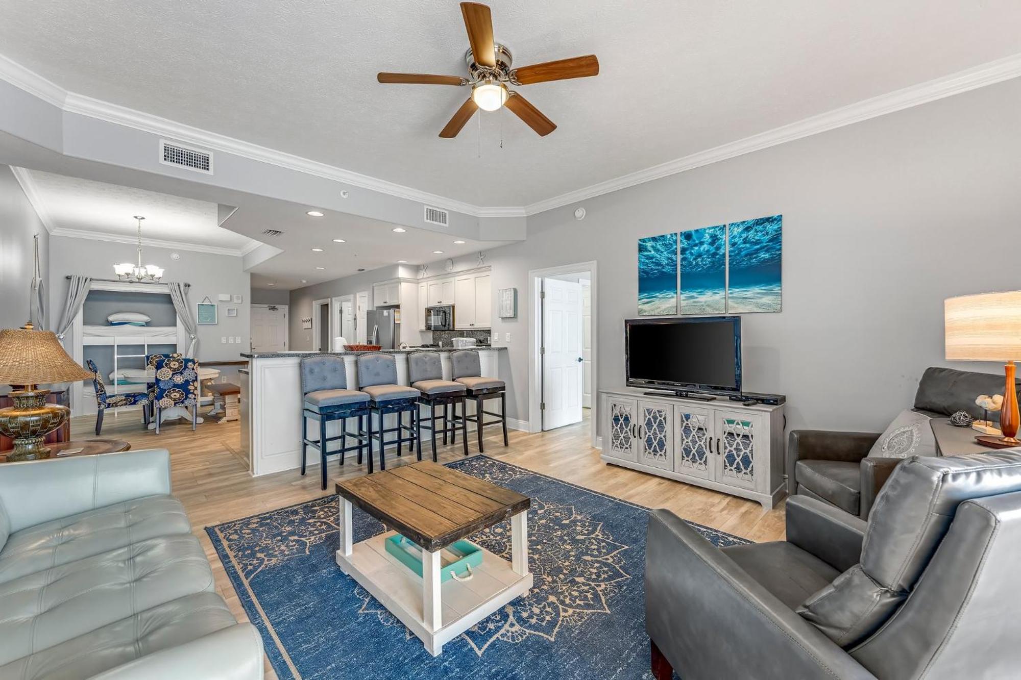 Apartment Treasure Island 0408 *