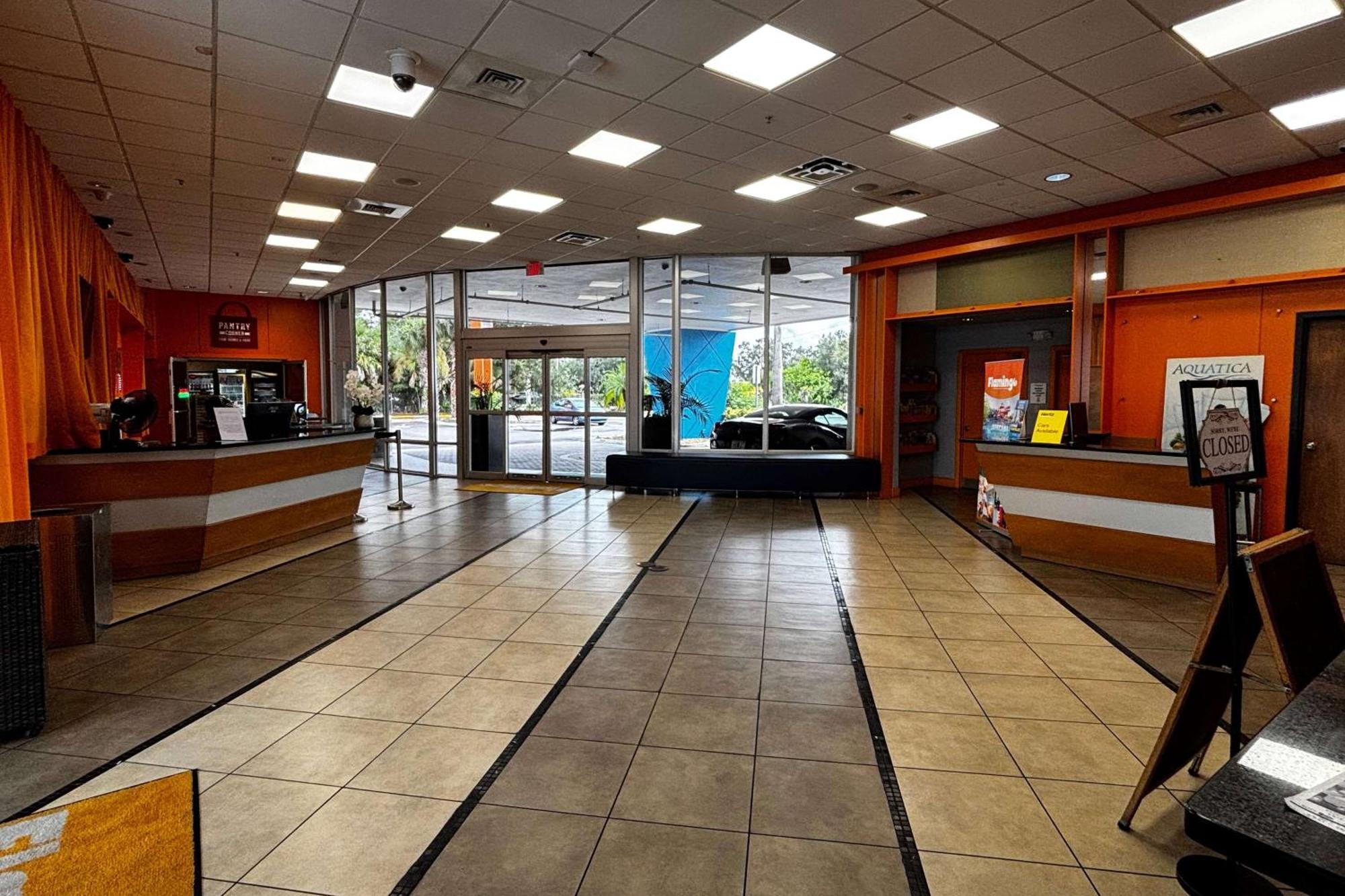 Ramada By Wyndham Flamingo Water Park Kissimmee