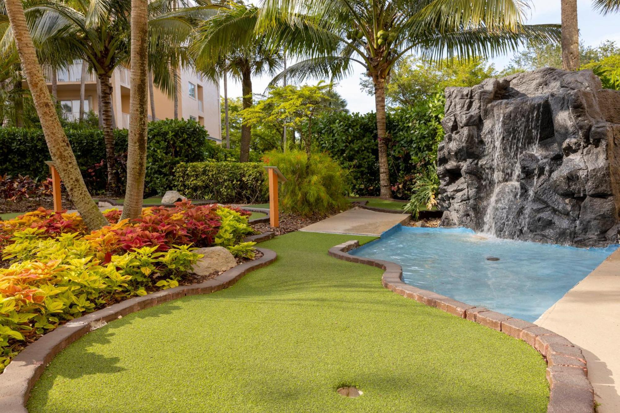 Resort Club Wyndham Palm-aire 4*