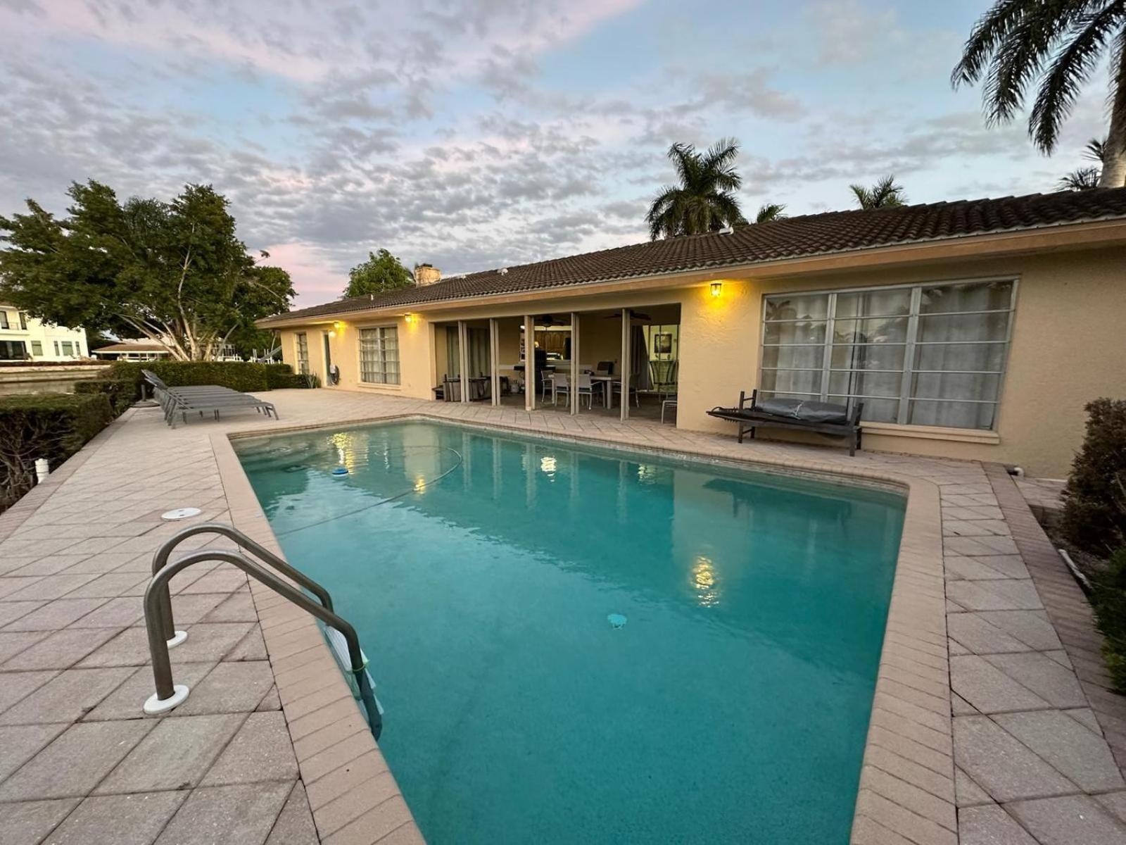 Villa Marco Island *