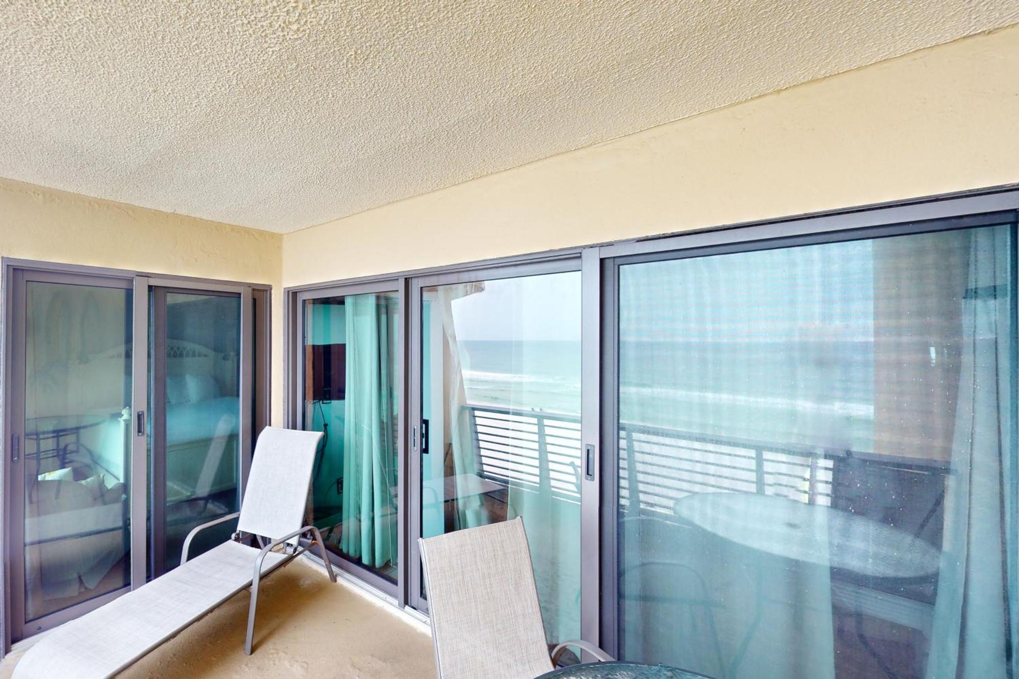 Gulf Gate 410 Apartment