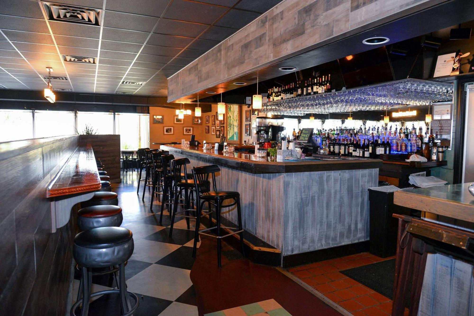 Quality & Bayside Near Pensacola Hotel Gulf Breeze