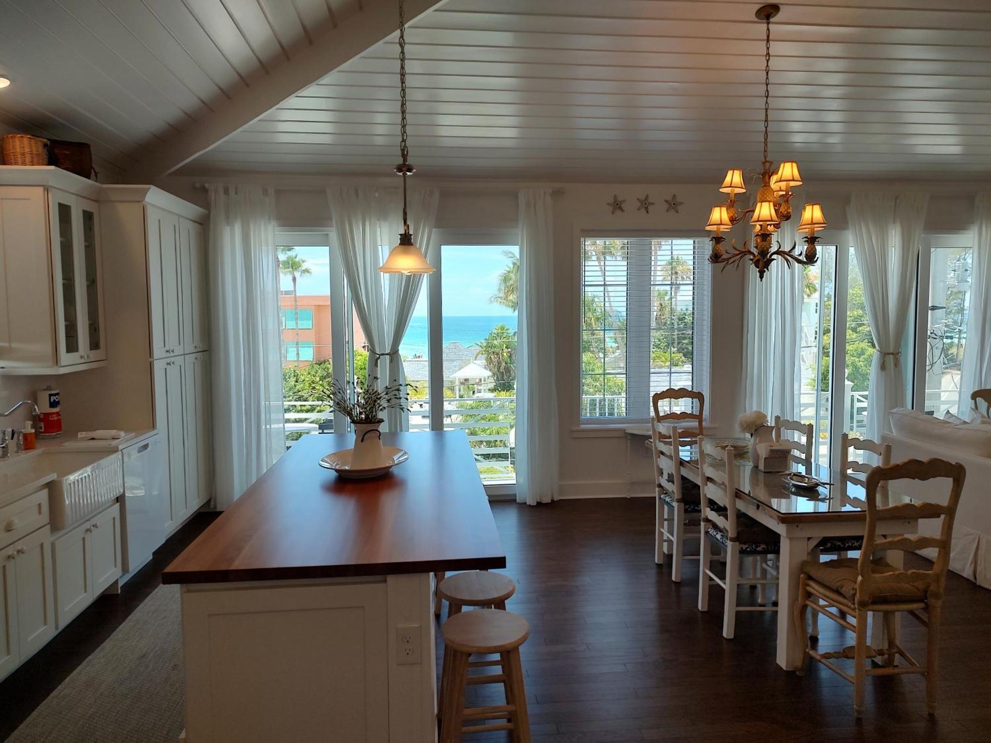 Bungalow Beach Resort 2* Bradenton Beach