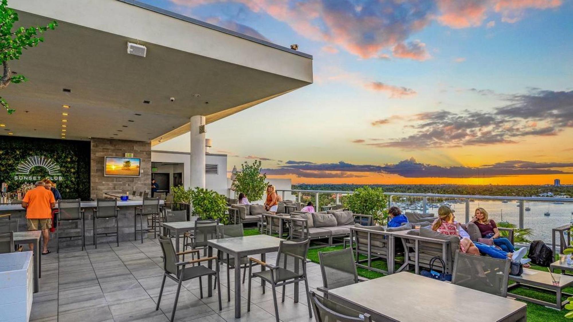 Global Rent - Costa Aparthotel