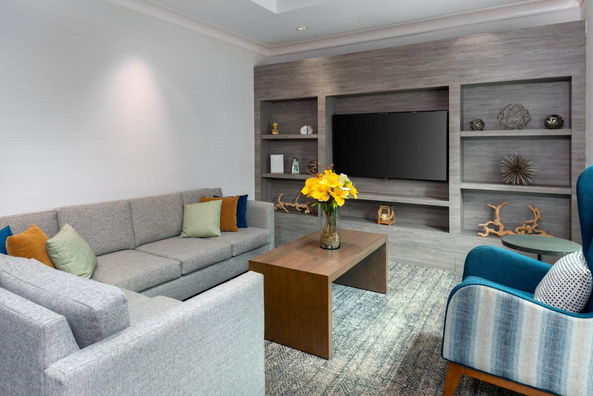 Staybridge Miami Area By Ihg Hotel Doral