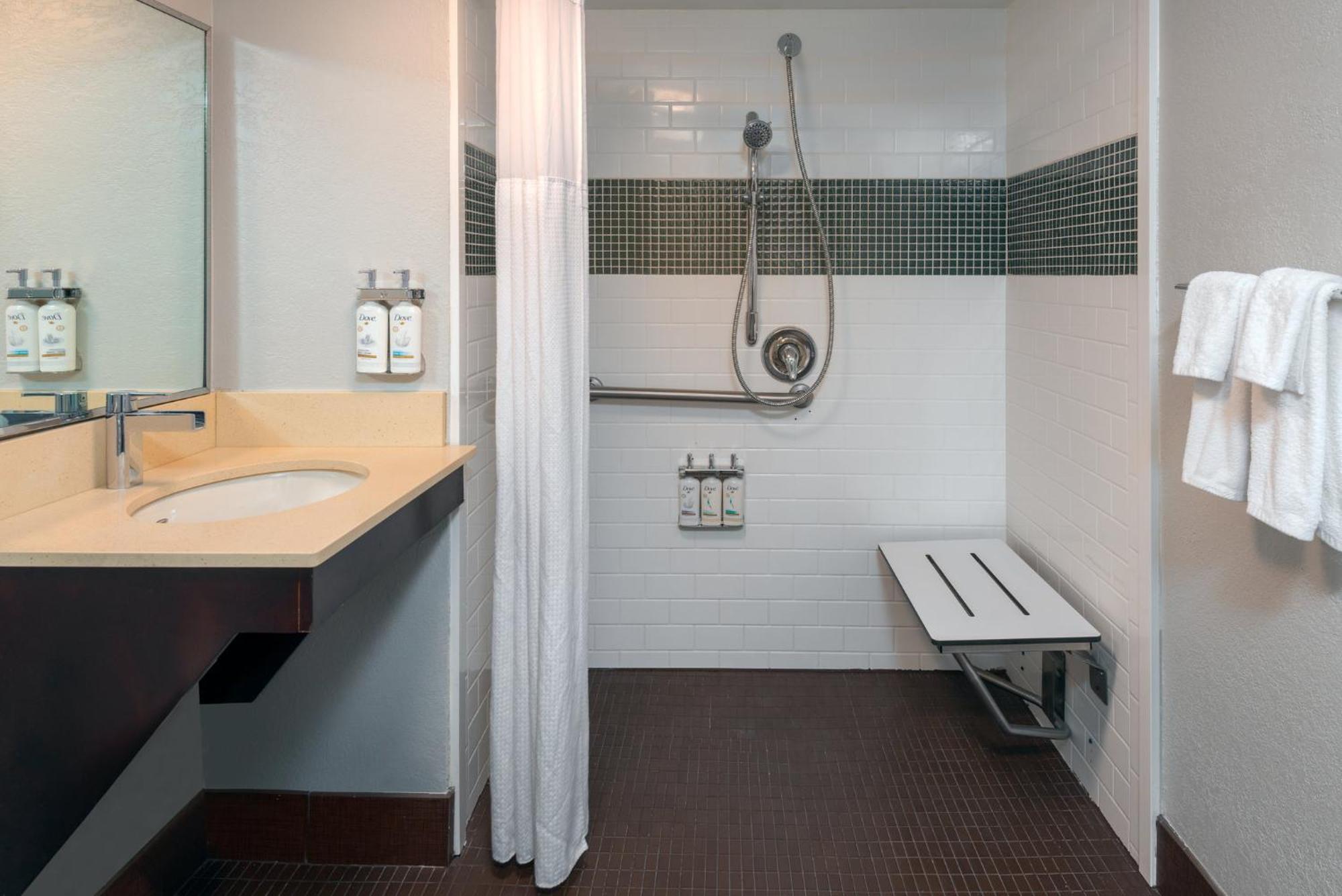 Staybridge Miami Area By Ihg