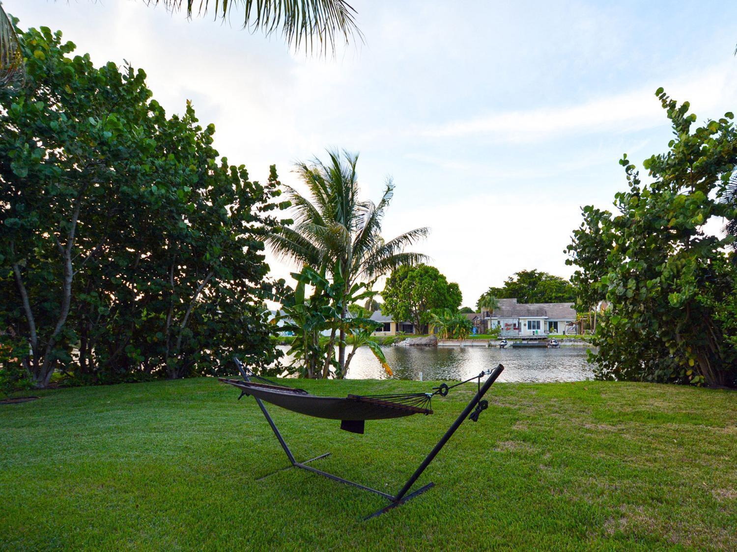 Dolphin Retreat - East Holiday home *