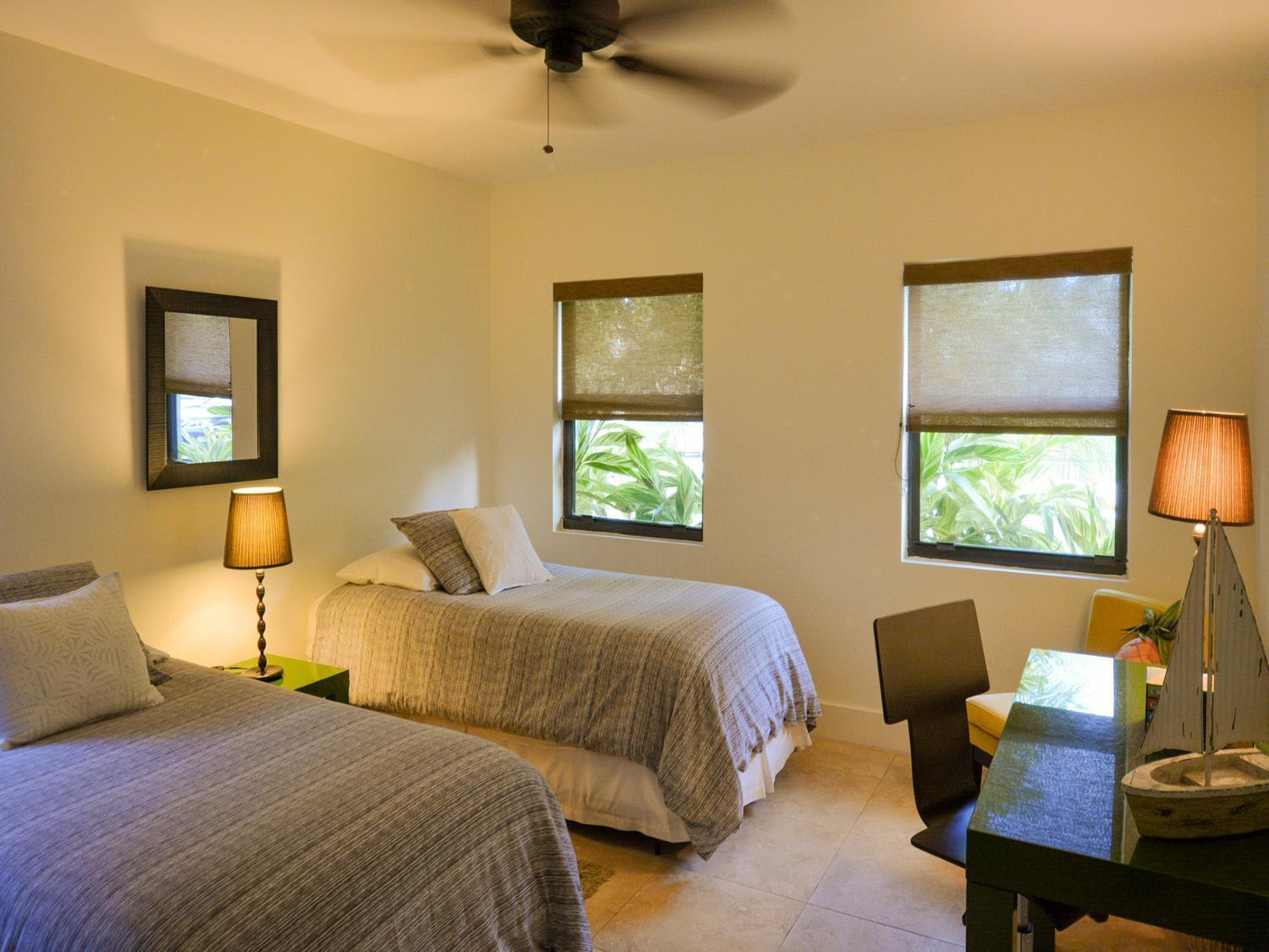 Dolphin Retreat - East Boca Raton