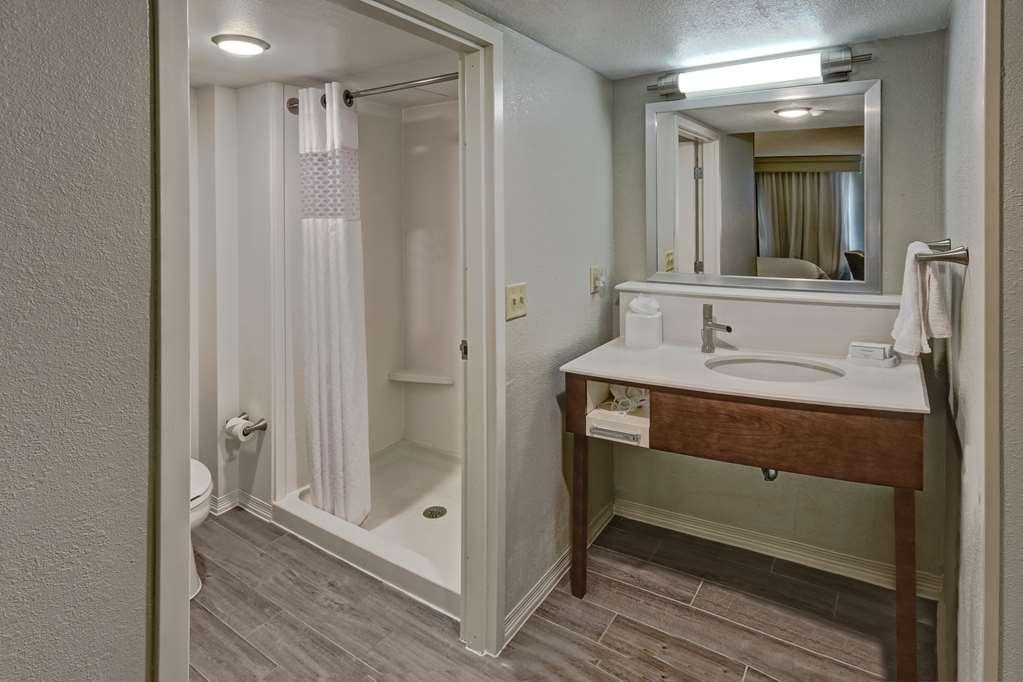 Hotel Hampton &