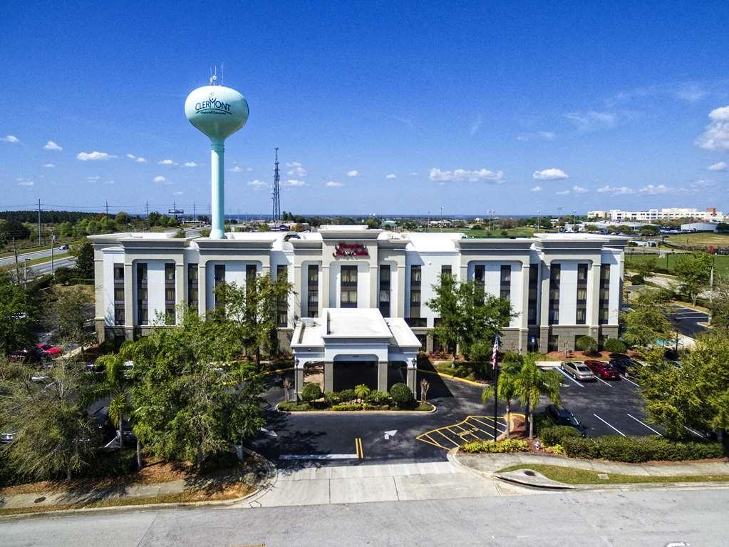 Hampton & Hotel 3*