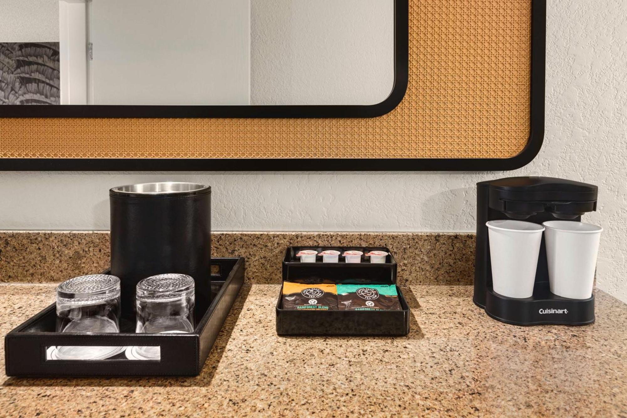 Embassy By Hilton Lauderdale 17th Street 3* Fort Lauderdale