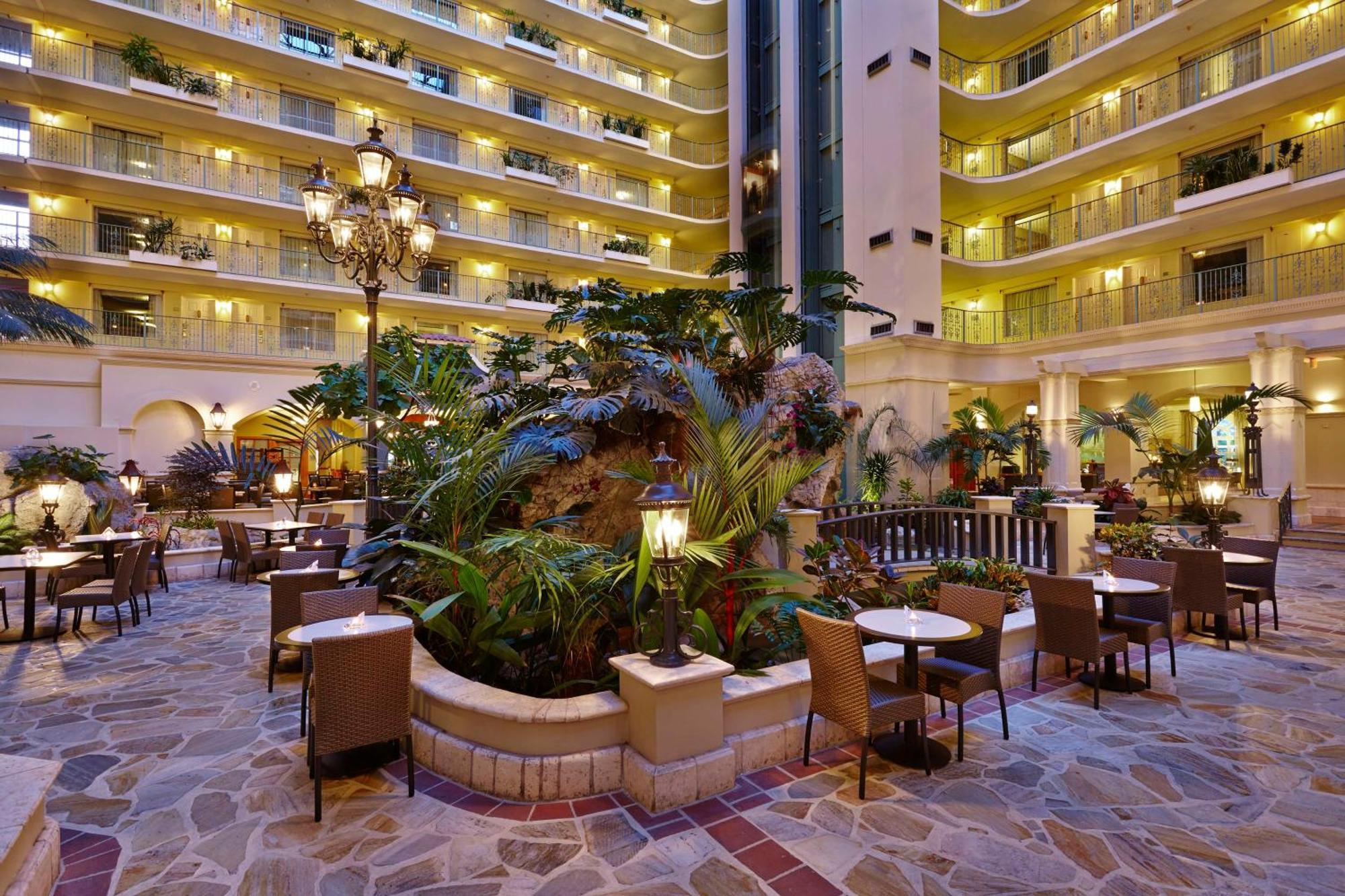 Embassy By Hilton Lauderdale 17th Street Hotel Fort Lauderdale