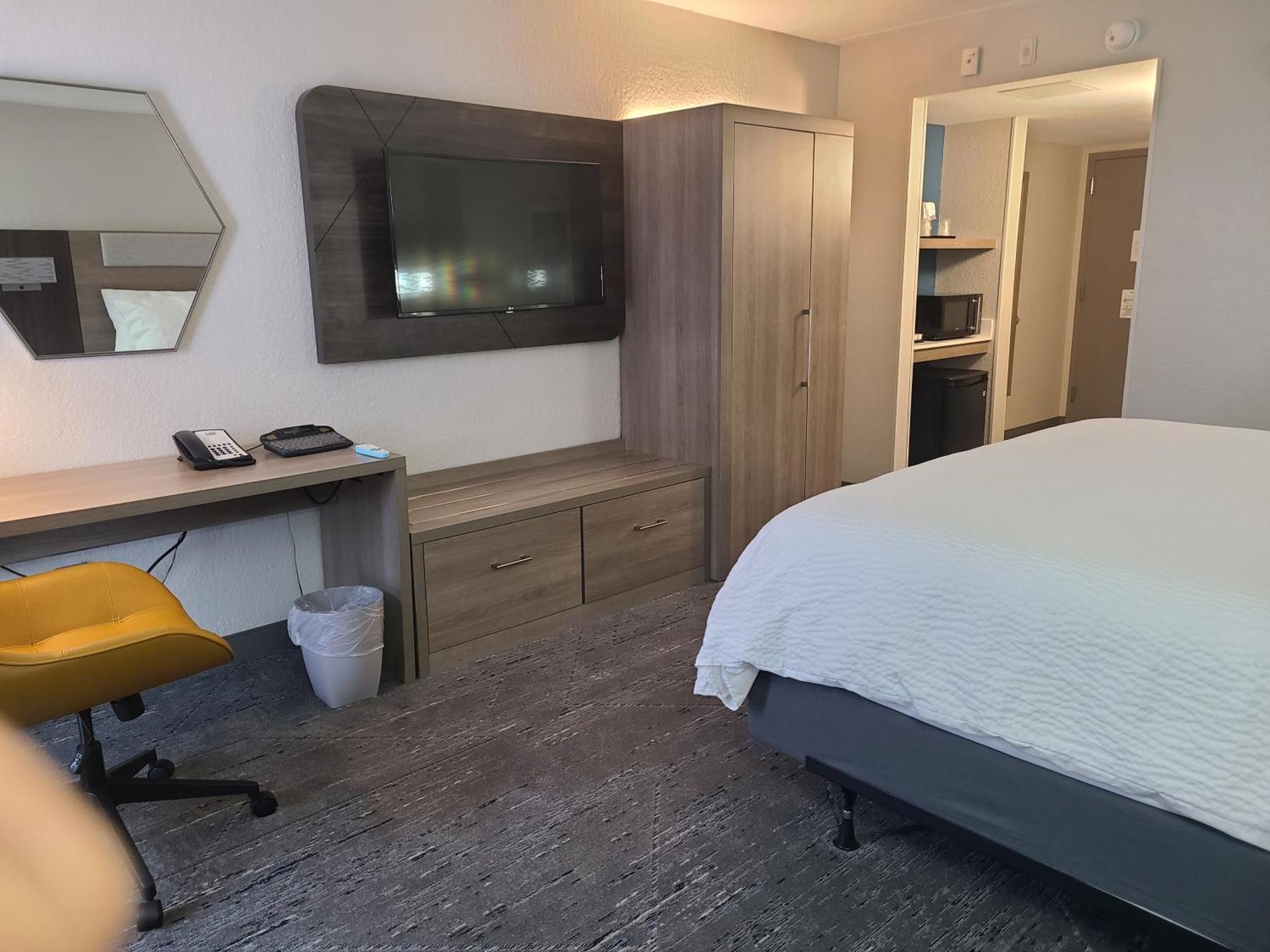 Express Lauderdale North - Executive Airport By Ihg 2*