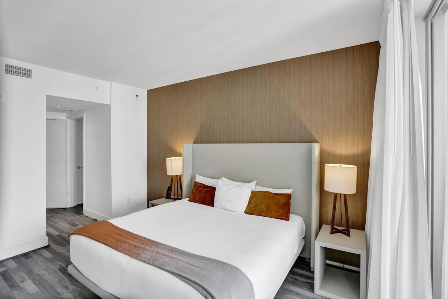 Apartment Amazing At Lyfe & Residences Hollywood