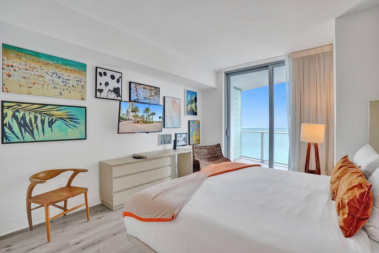 Amazing At Lyfe & Residences Apartment