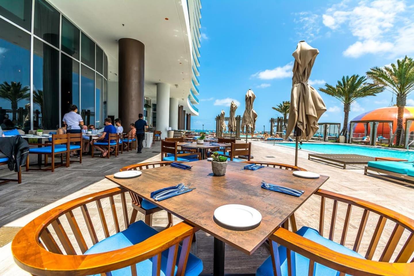 Amazing At Lyfe & Residences Apartment *