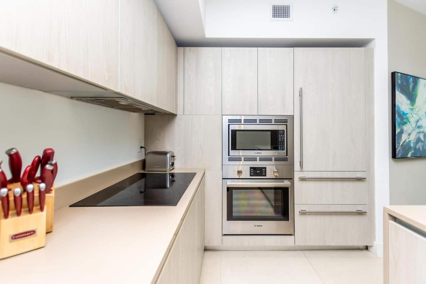 Apartment Amazing At Lyfe & Residences Hollywood