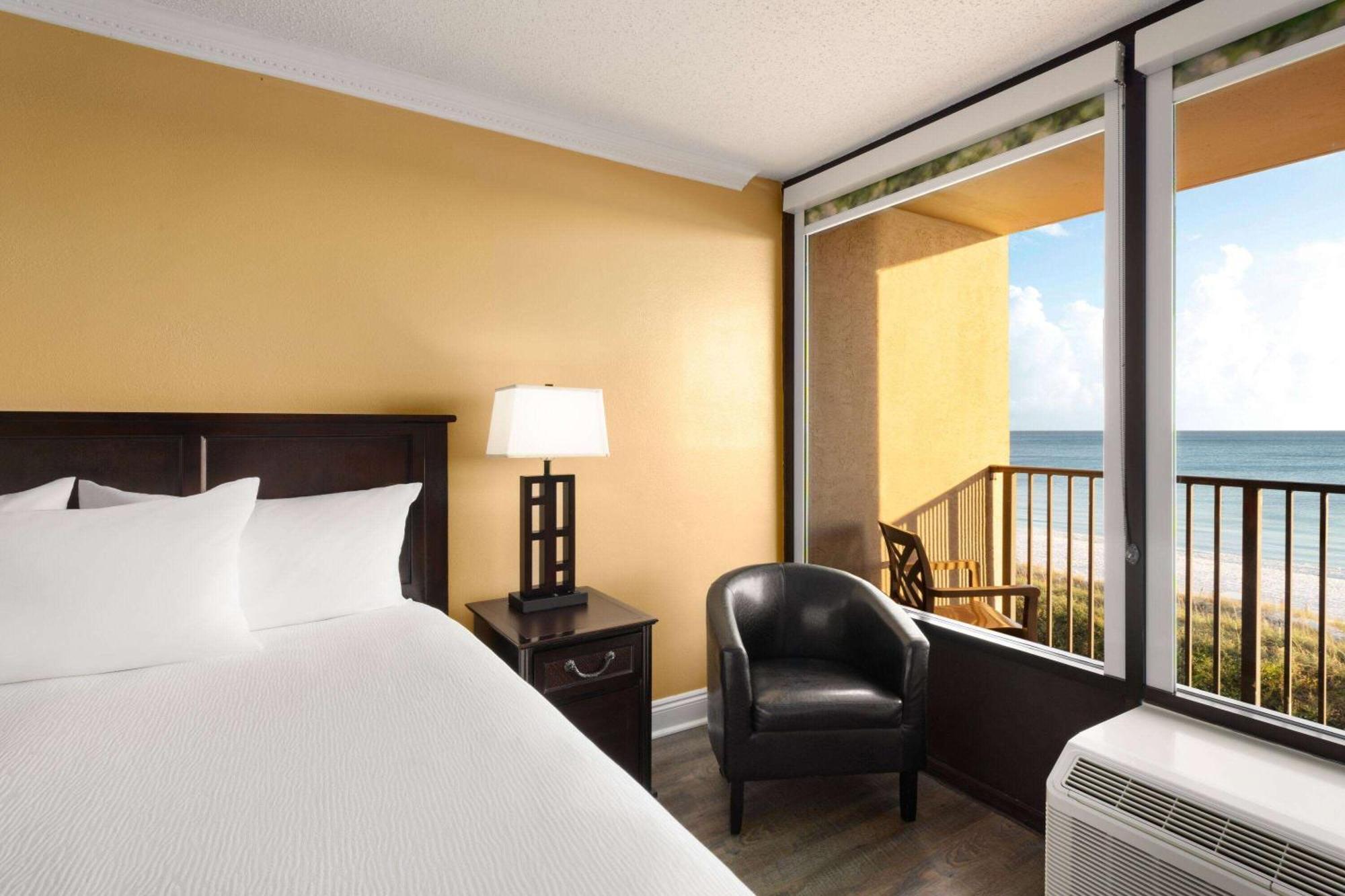 Wyndham Garden Walton Destin Hotel Fort Walton Beach