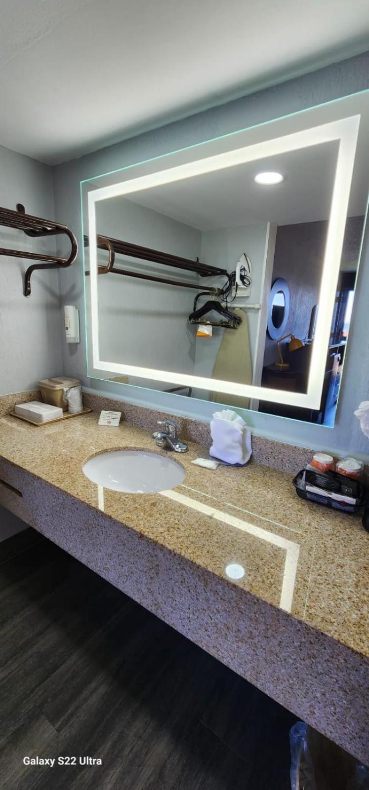 Quality & Bayside Near Pensacola 2* Gulf Breeze