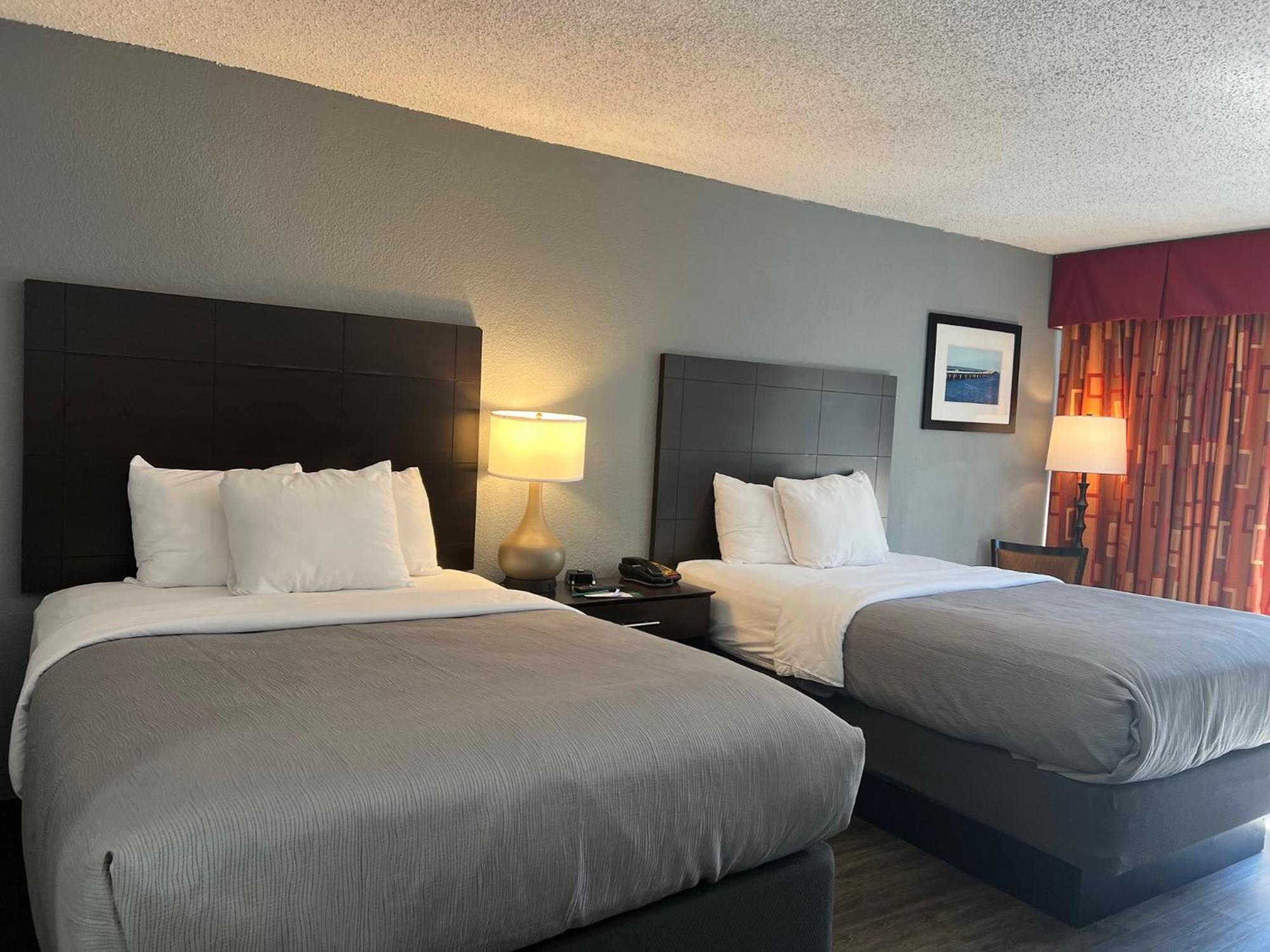 Quality & Bayside Near Pensacola 2* Gulf Breeze