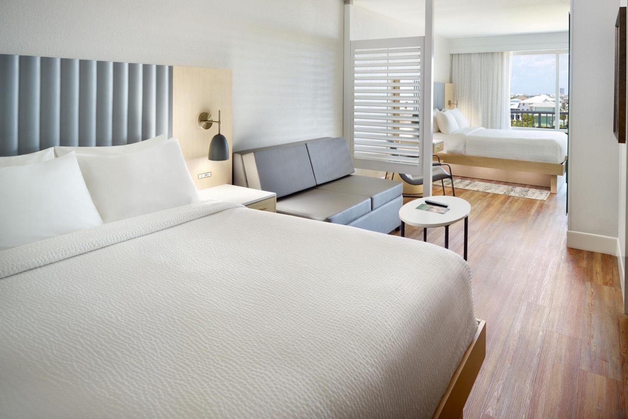 Springhill By Marriott Pensacola Hotel