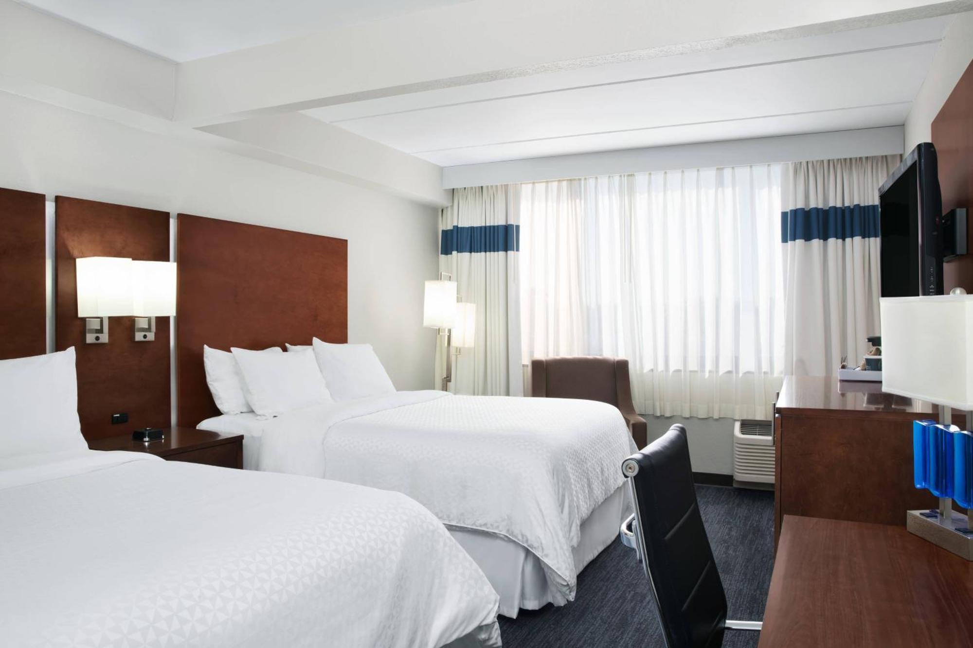 Hotel Four Points By Sheraton Lauderdale Airport/cruise Port 3*
