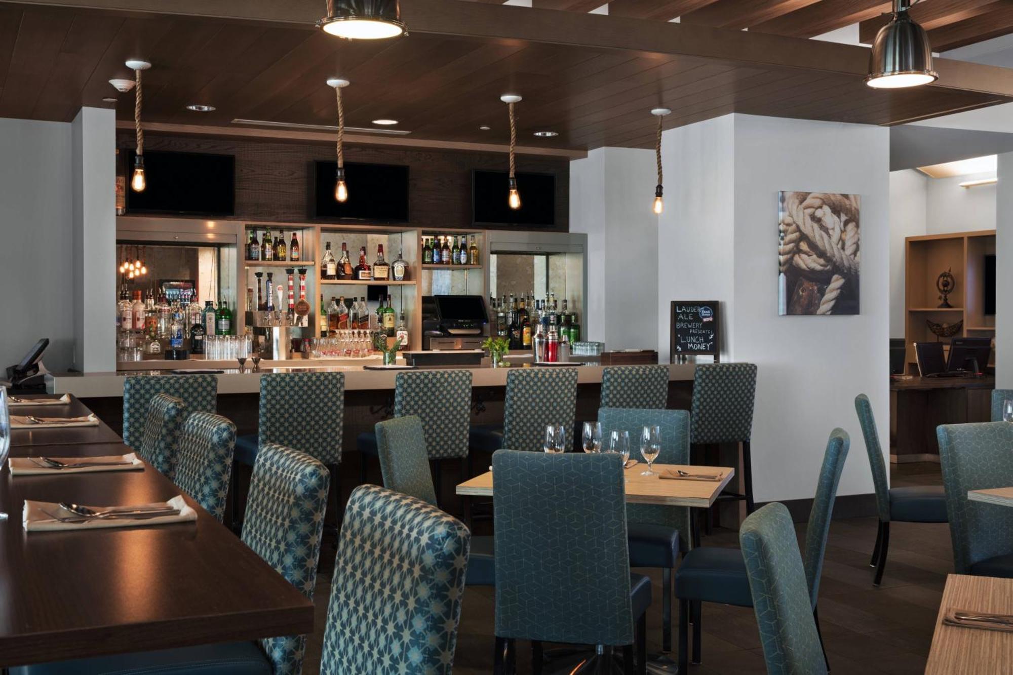 Four Points By Sheraton Lauderdale Airport/cruise Port