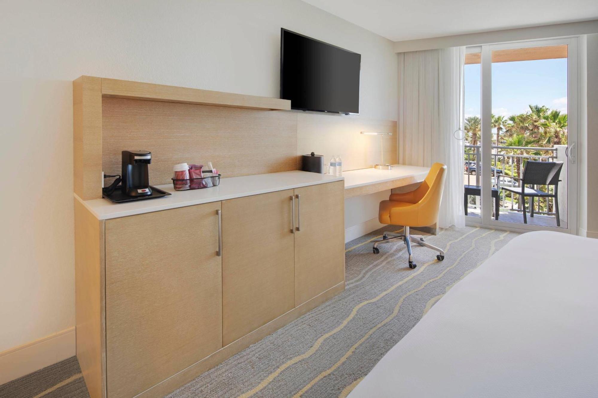 Delta By Marriott Daytona Oceanfront Hotel Daytona Beach