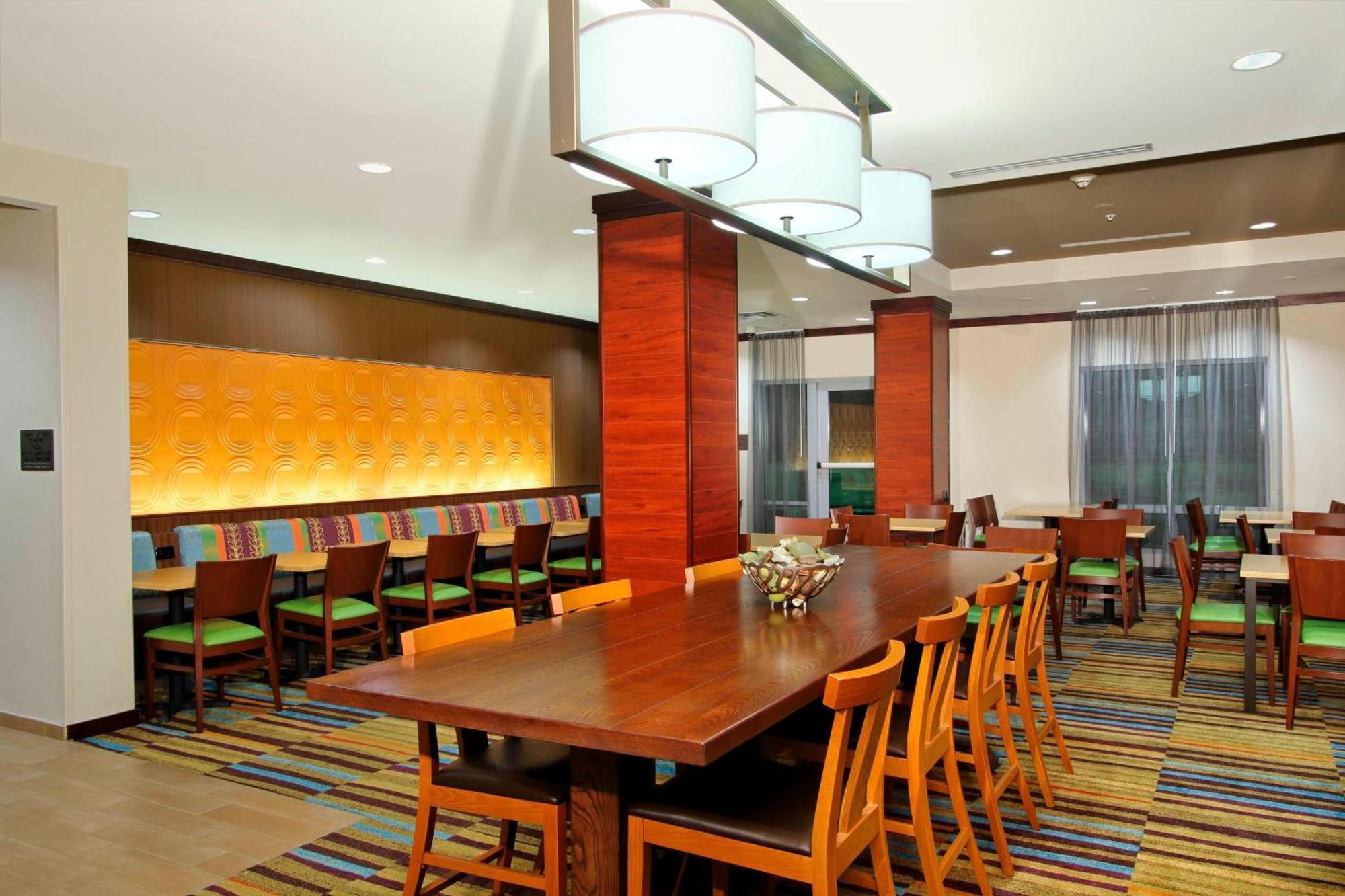 Fairfield & Lauderdale Airport & Cruise Port Hotel 3*