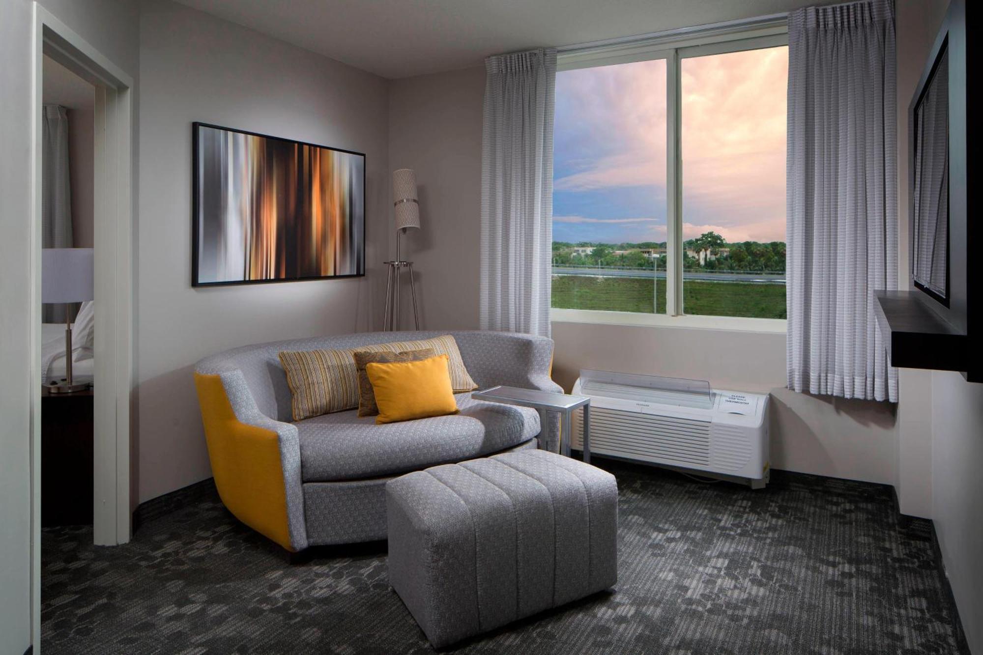 Courtyard Miami Dadeland Glenvar Heights
