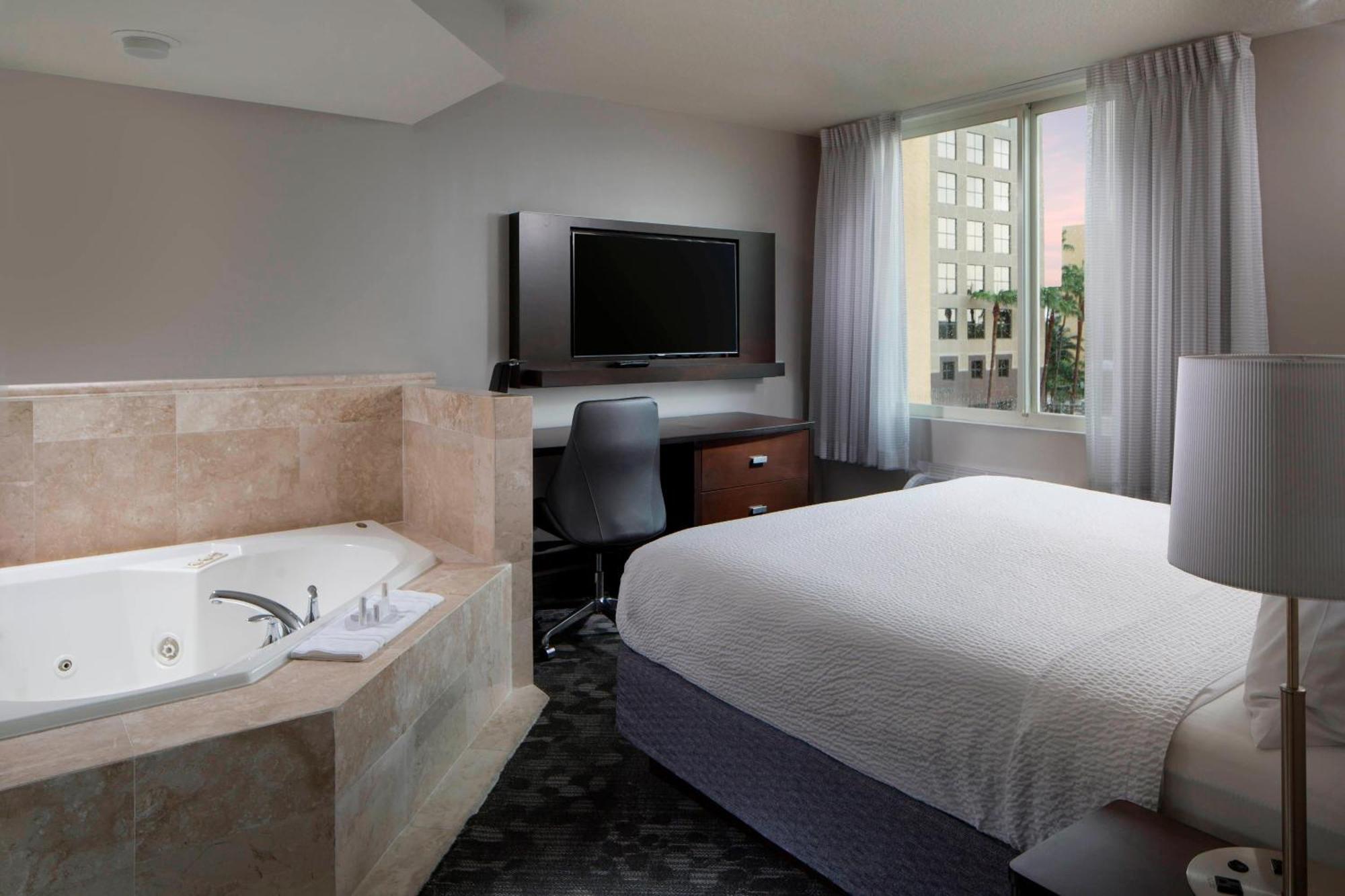 Courtyard Miami Dadeland Hotel Glenvar Heights