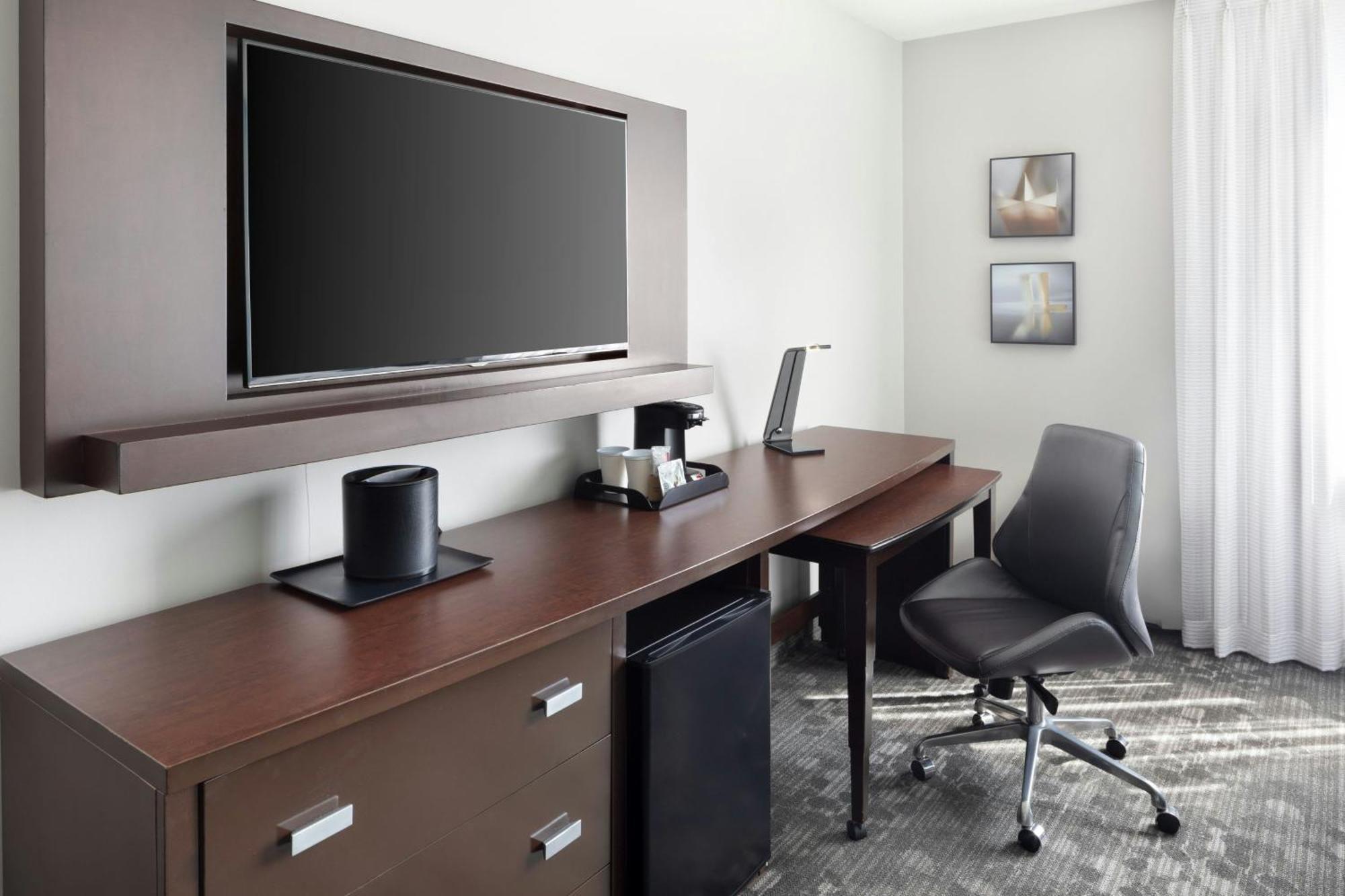 Courtyard Miami Dadeland Glenvar Heights