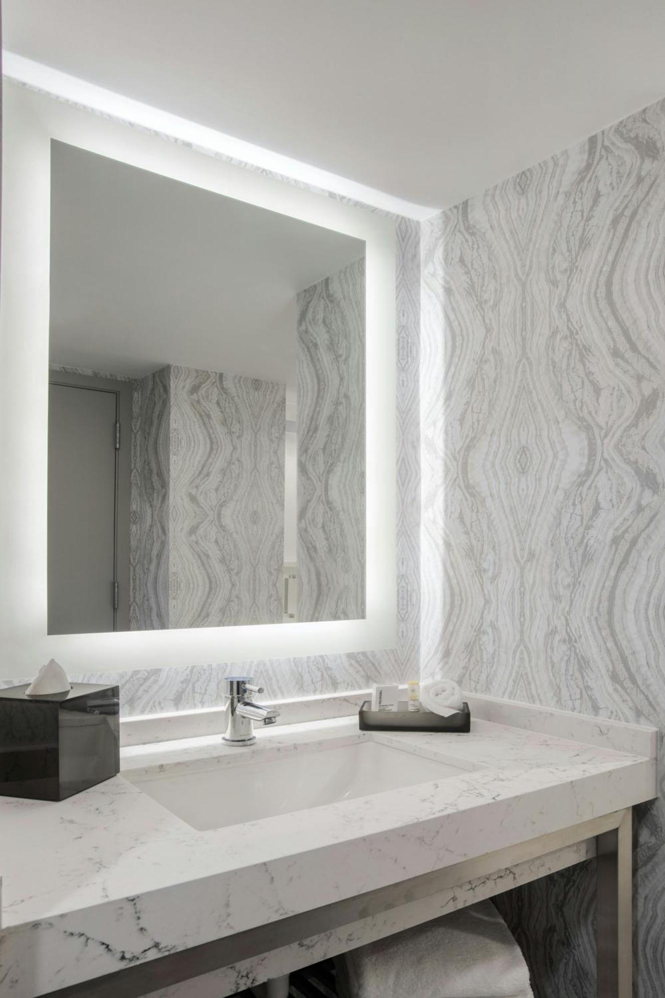 Courtyard By Marriott Miami Mall Aventura