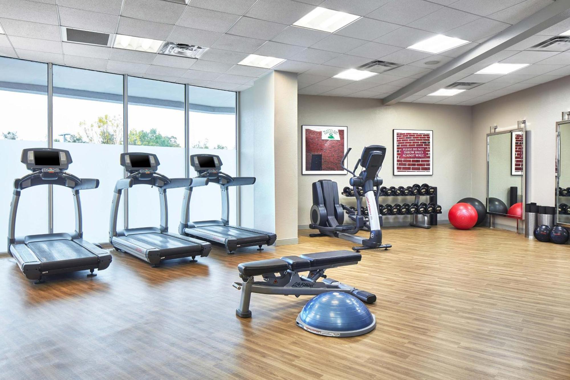 Four Points By Sheraton Downtown Hotel Tallahassee