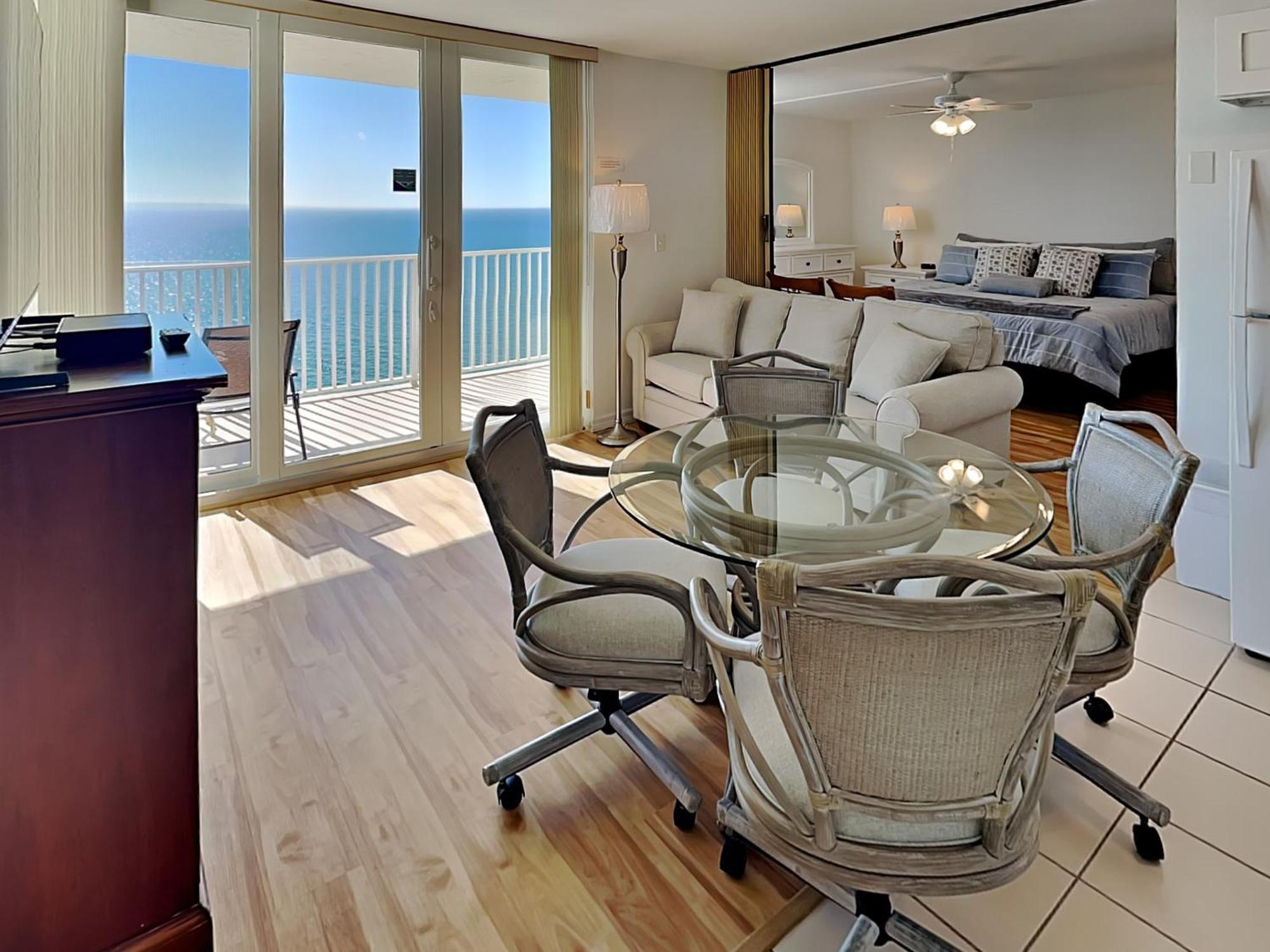 Apartment Estero Tennis 1204a