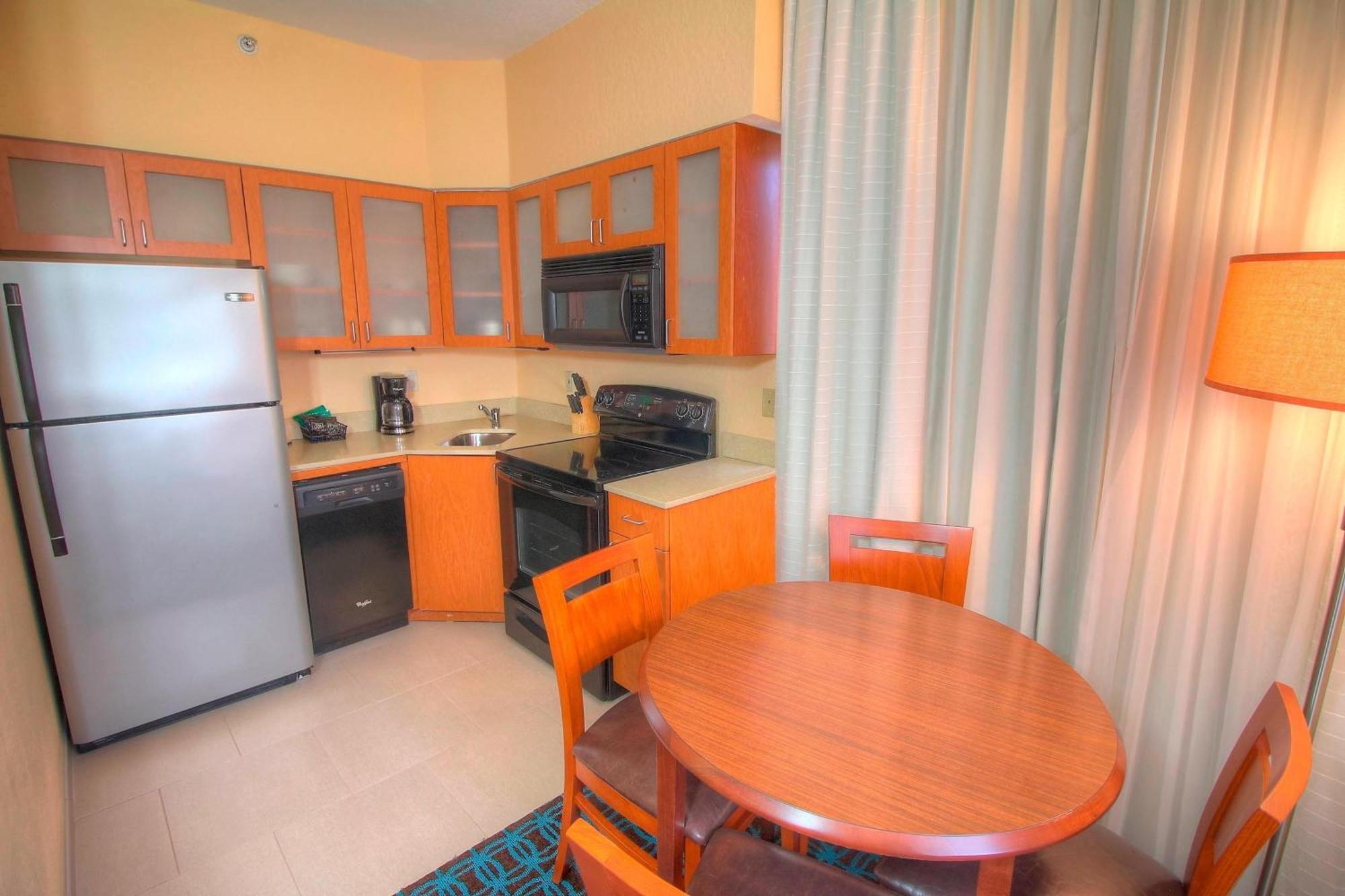 Hotel Fairfield & By Marriott Jupiter