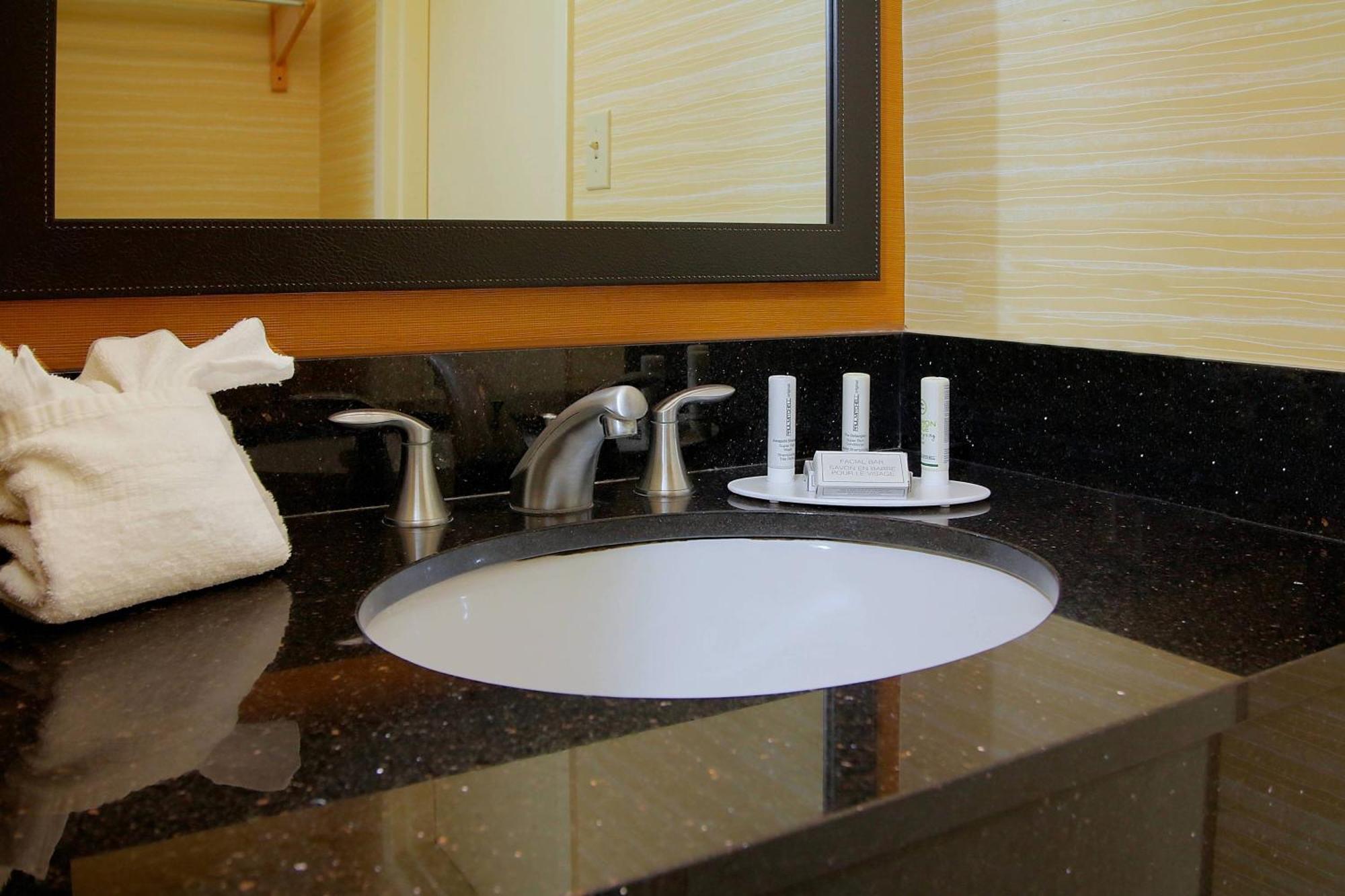 Fairfield & By Marriott Hotel
