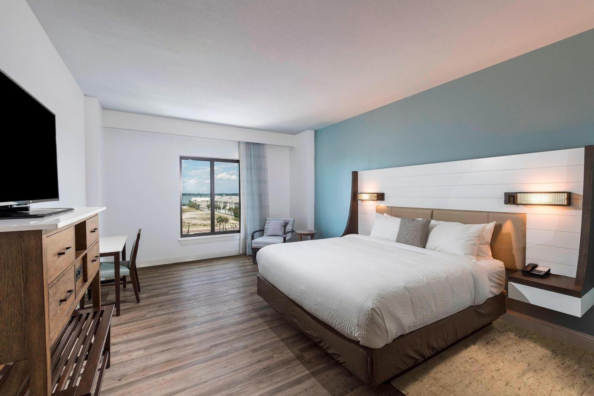 Springhill By Marriott 4* Navarre