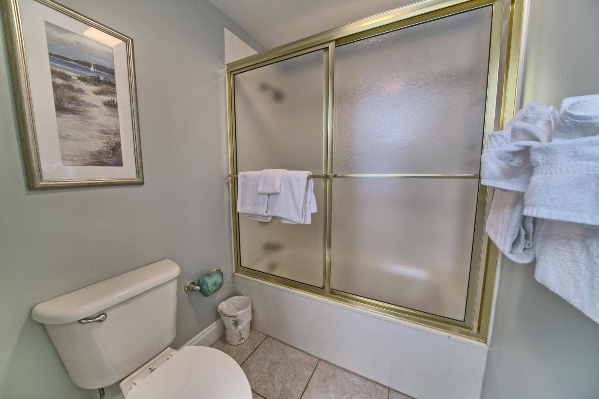 Tropical Gulf Front With Picnic Area & Grills - Unit 0802 Panama City Beach