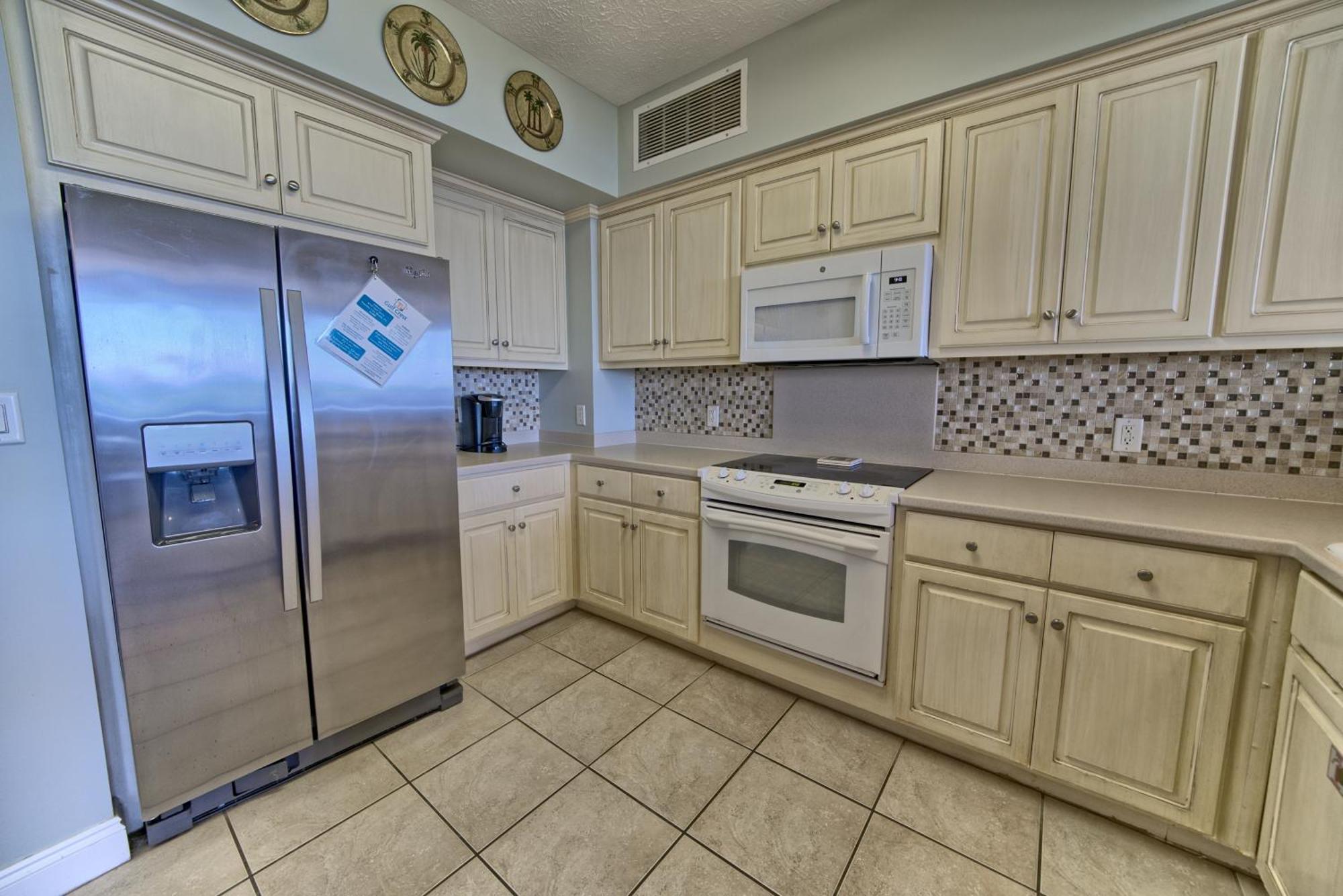 Tropical Gulf Front With Picnic Area & Grills - Unit 0802 Apartment *