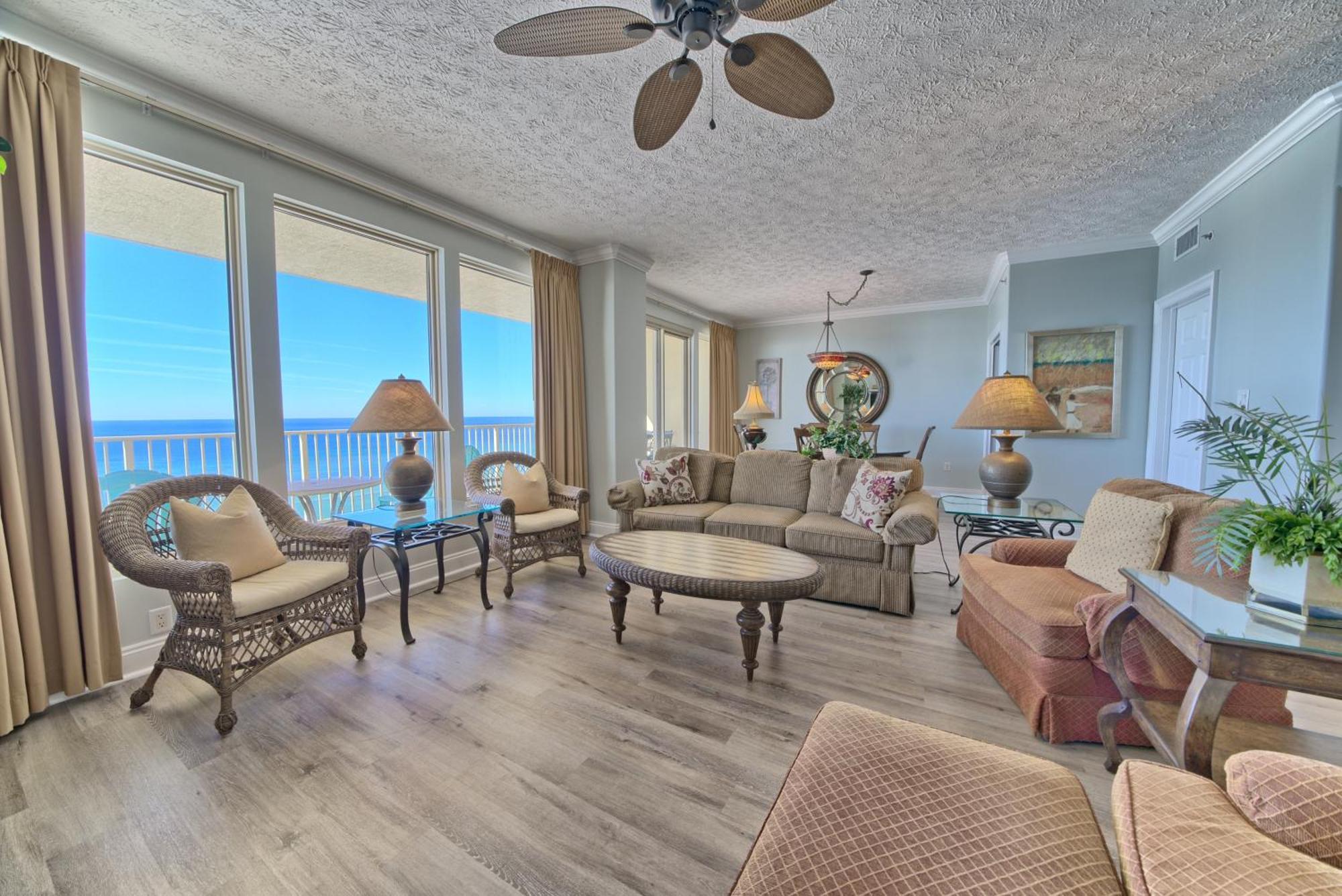 Tropical Gulf Front With Picnic Area & Grills - Unit 0802 *
