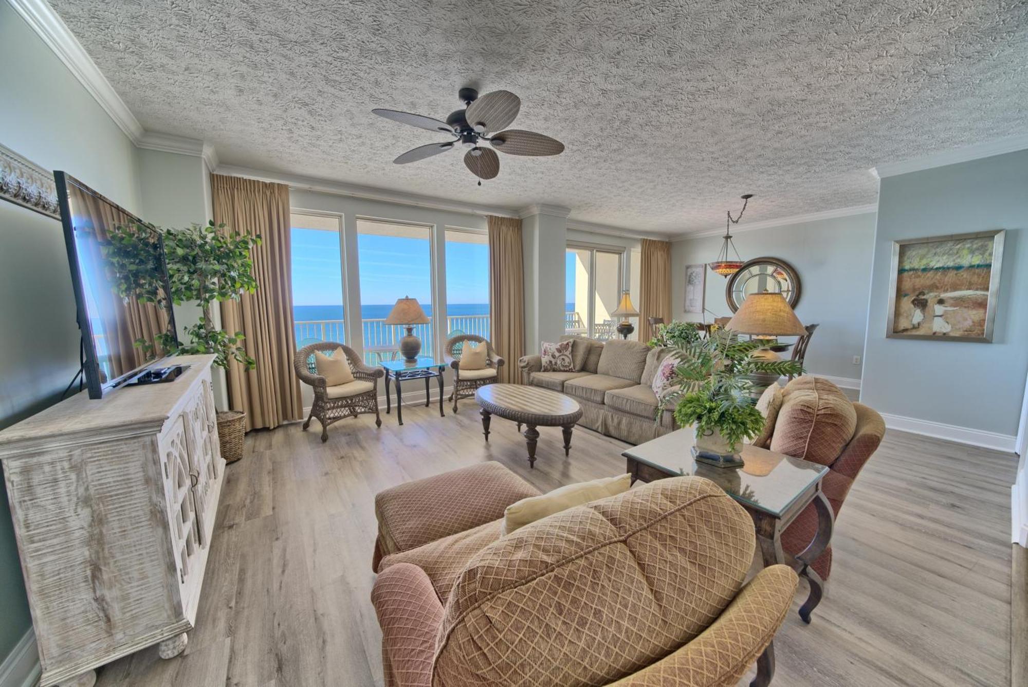 Tropical Gulf Front With Picnic Area & Grills - Unit 0802 Apartment
